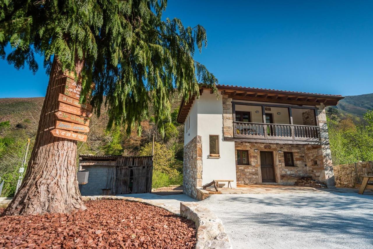 Apartamentos Rurales El Torneru Pilona Exterior photo